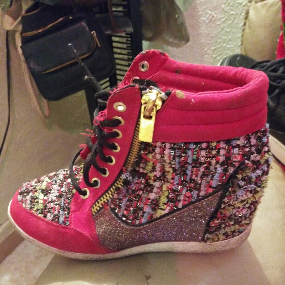 CHEAP Designer shoes and sneaks